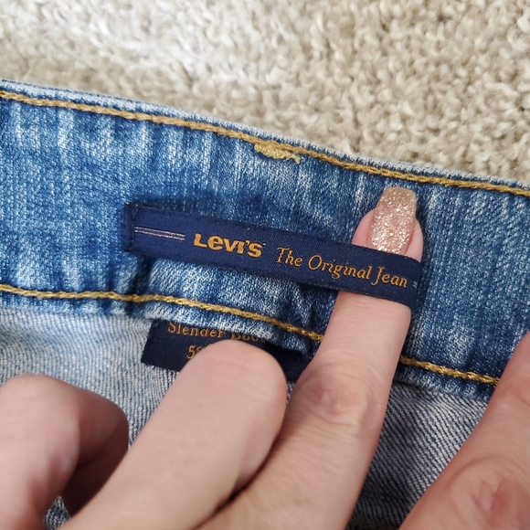 Levi's 526 Women's Size 8 Slender Boot Cut Jeans Blue Denim EUC - Picture 5 of 10